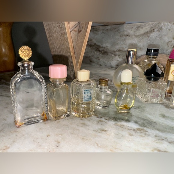 Vintage Art Deco Miniature Glass Perfume Bottles Lot - Picture 5 of 9